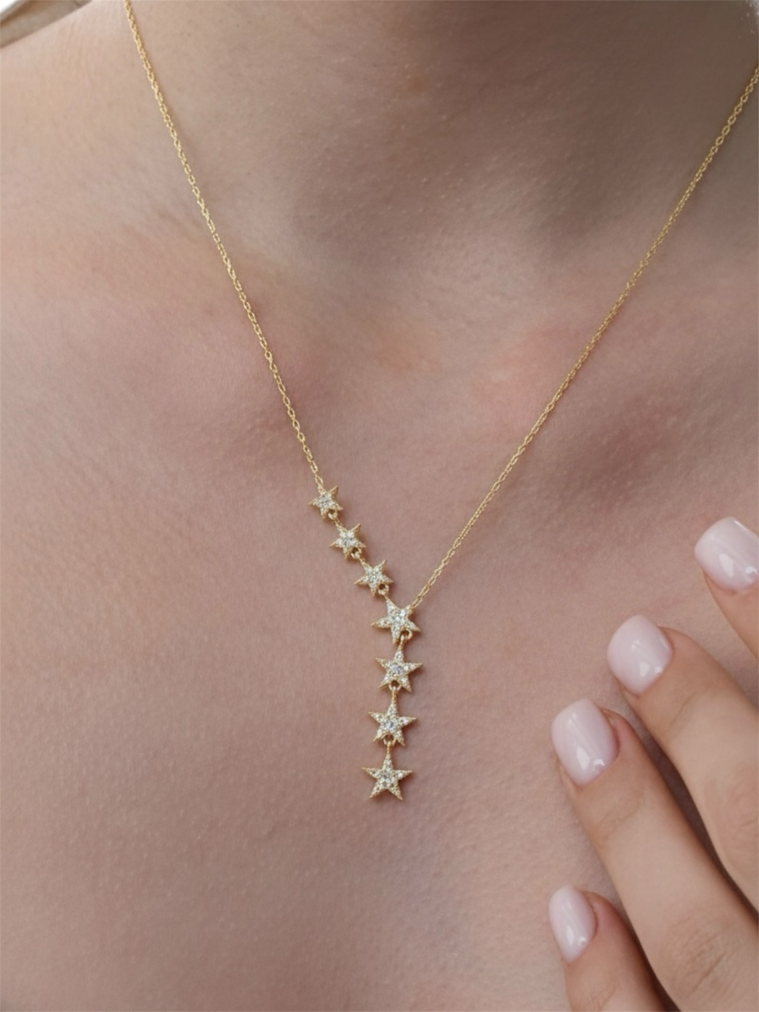 Gold Taşlı Yıldız Kolye