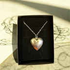 Kalp Desenli Fotoğraflı Kolye