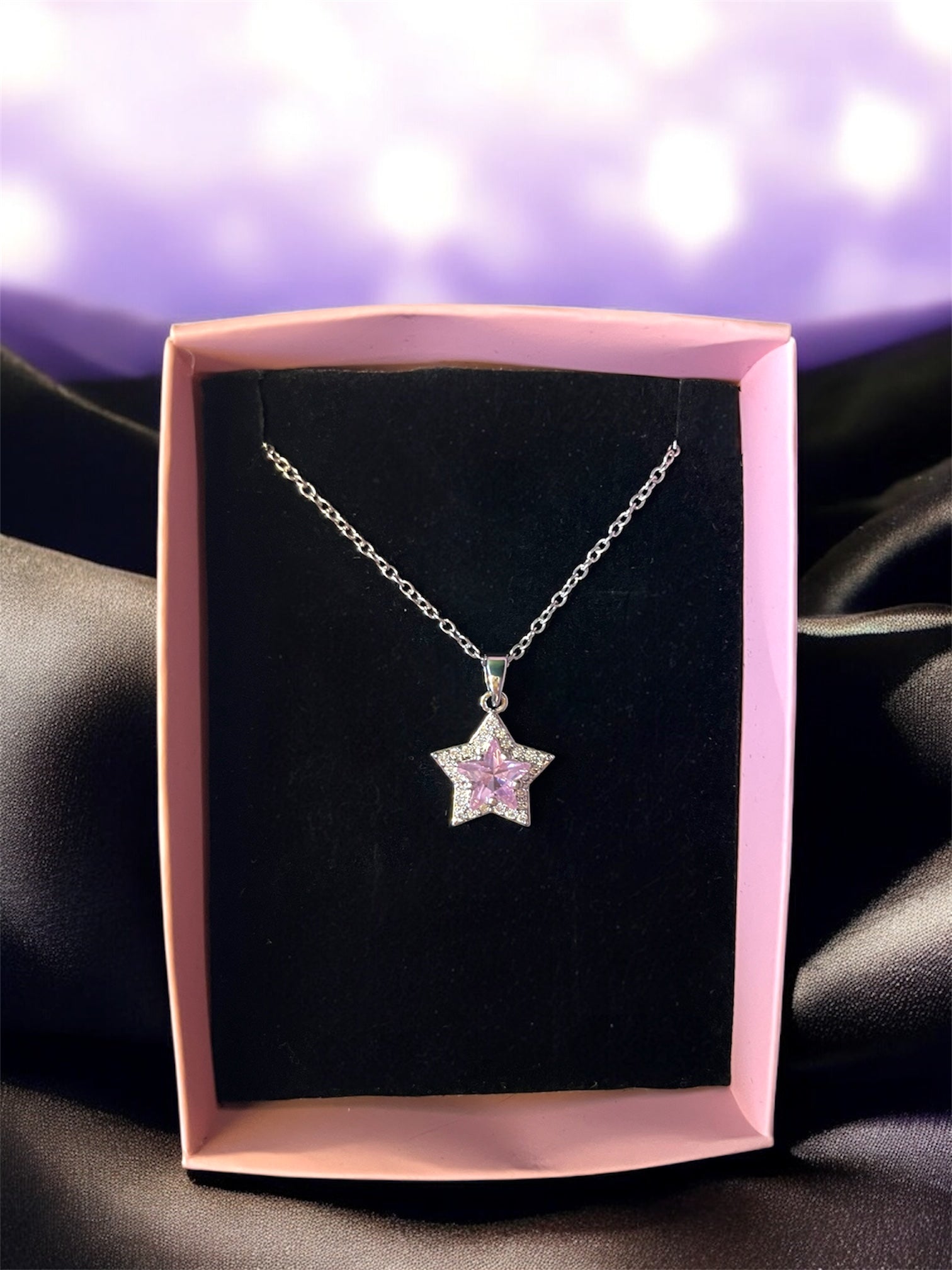 Pembe Yıldız Kolye