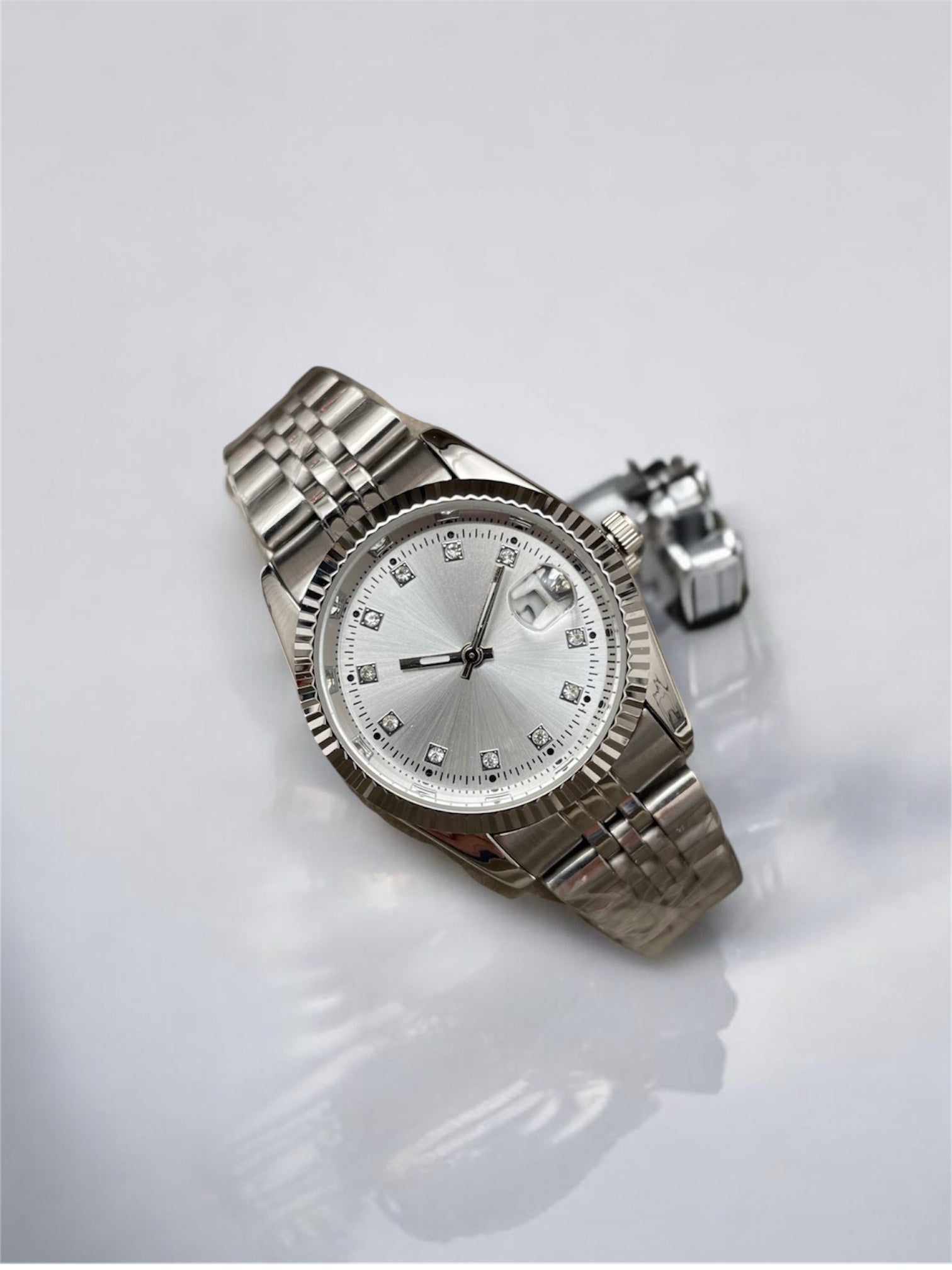 Taşlı Vintage Kadın Kol Saati