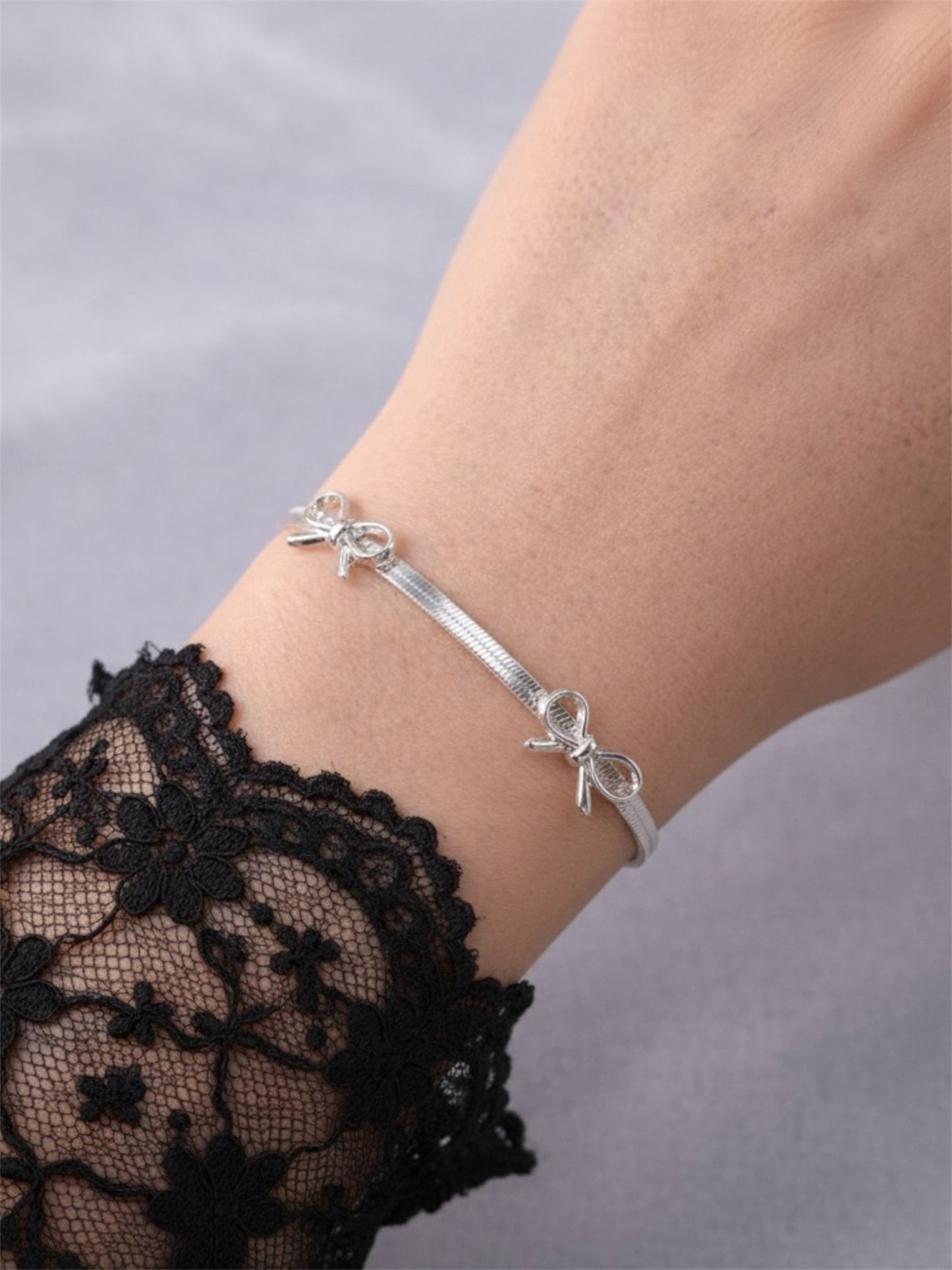 Silver Kurdele Bileklik