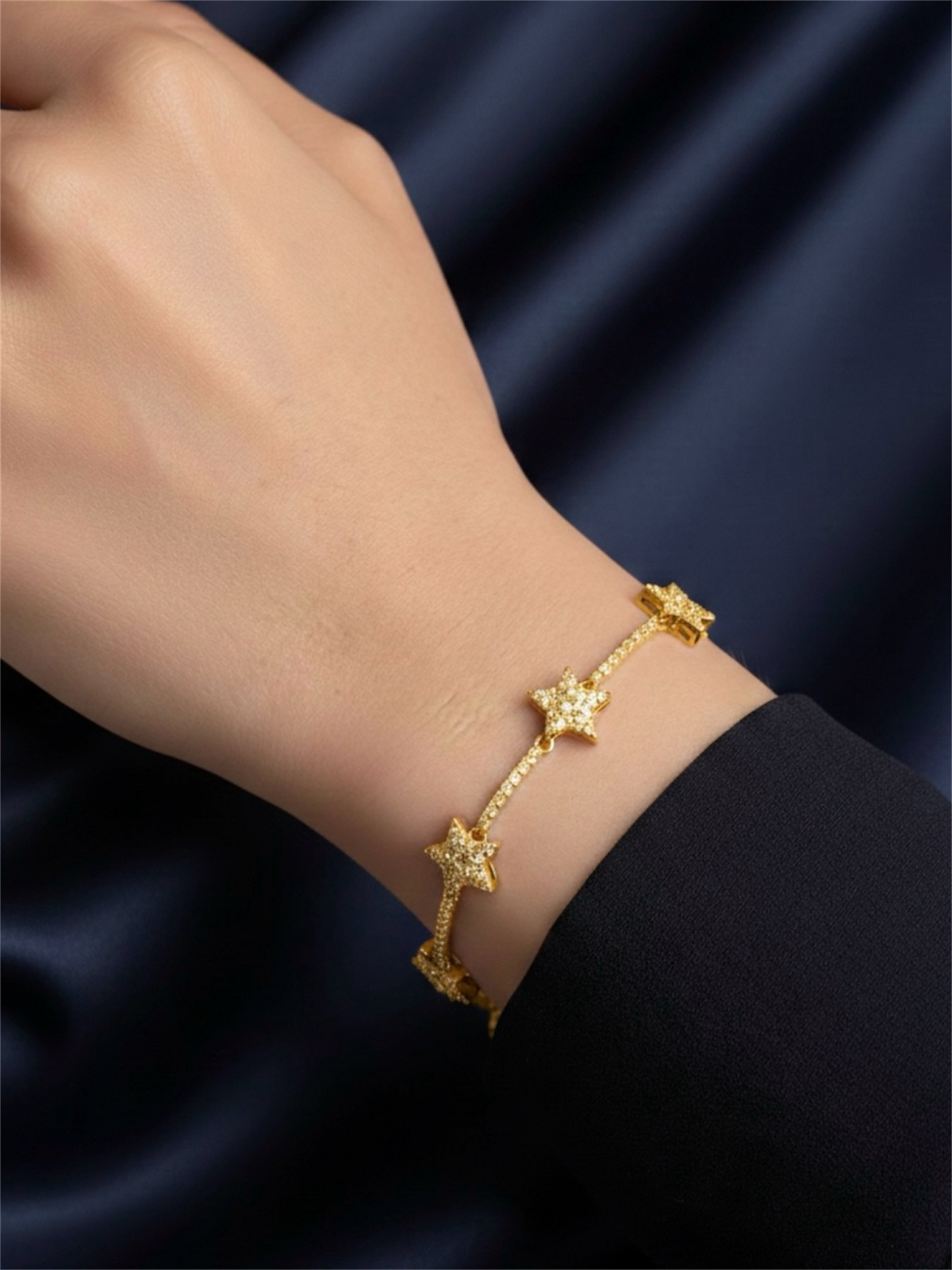Gold Taşlı Yıldız Bileklik