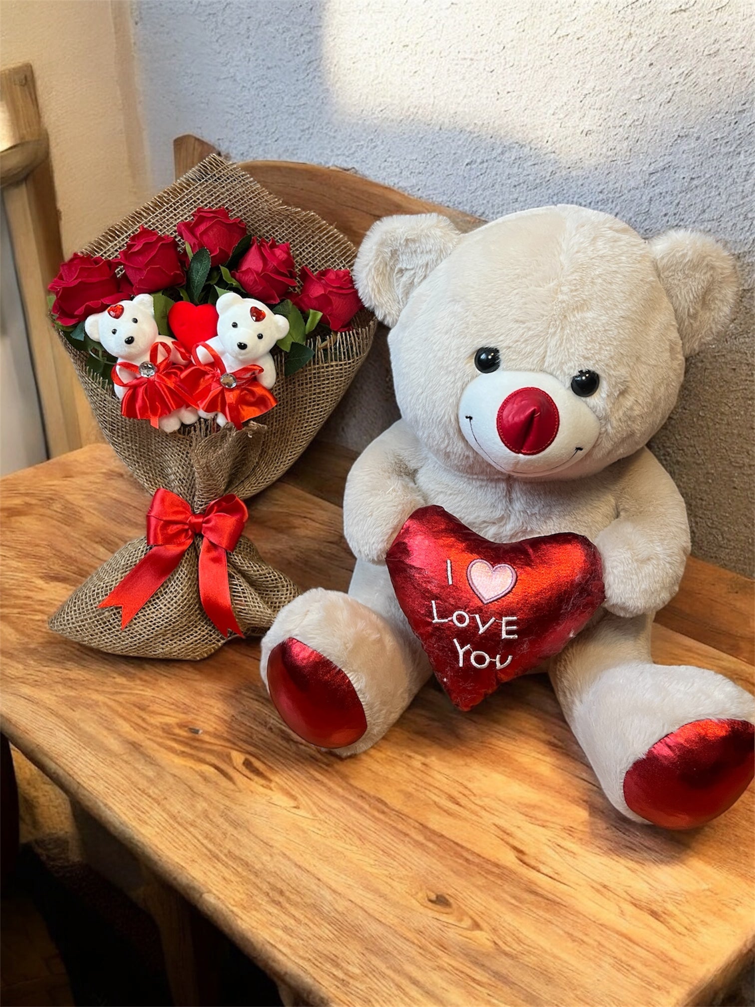 Gül Buketi Ve Ayıcık Set